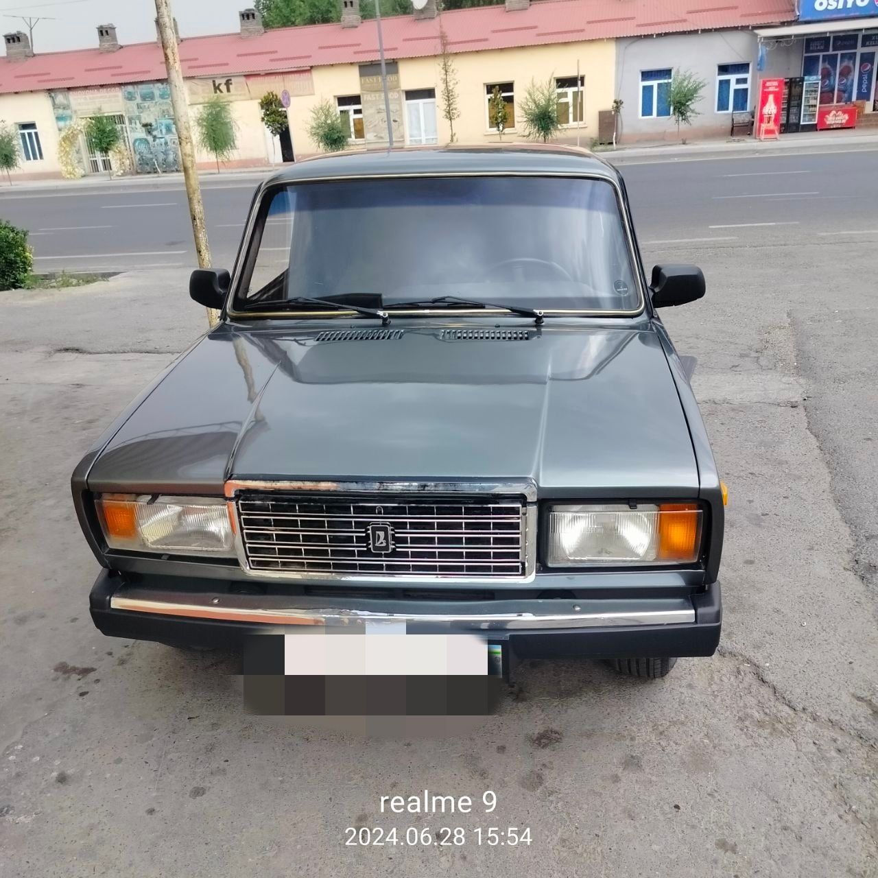 Vaz 2107 sotiladi
