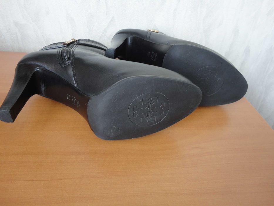 N37,5 Torry Burch/естествена кожа/дамски боти