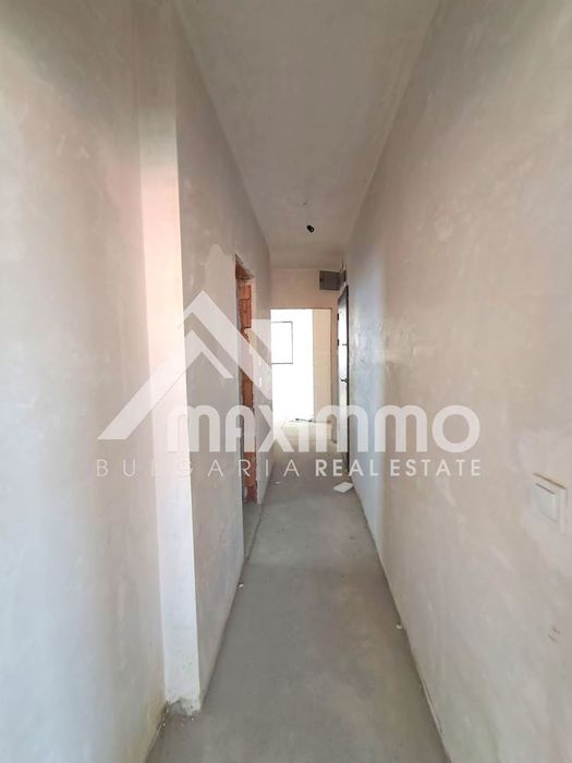 Продава се Мезонет в Варна, Централна поща - 211 кв.м за 1043 €/кв.м - Снимка #4