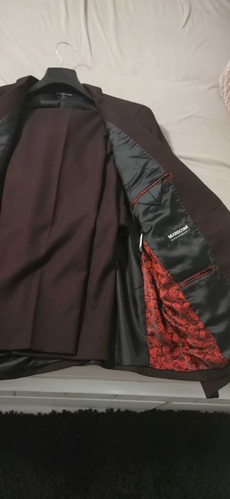 Costum elegant de bărbat!