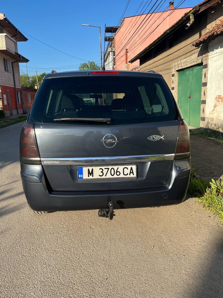 Опел Зафира В Opel zafira B