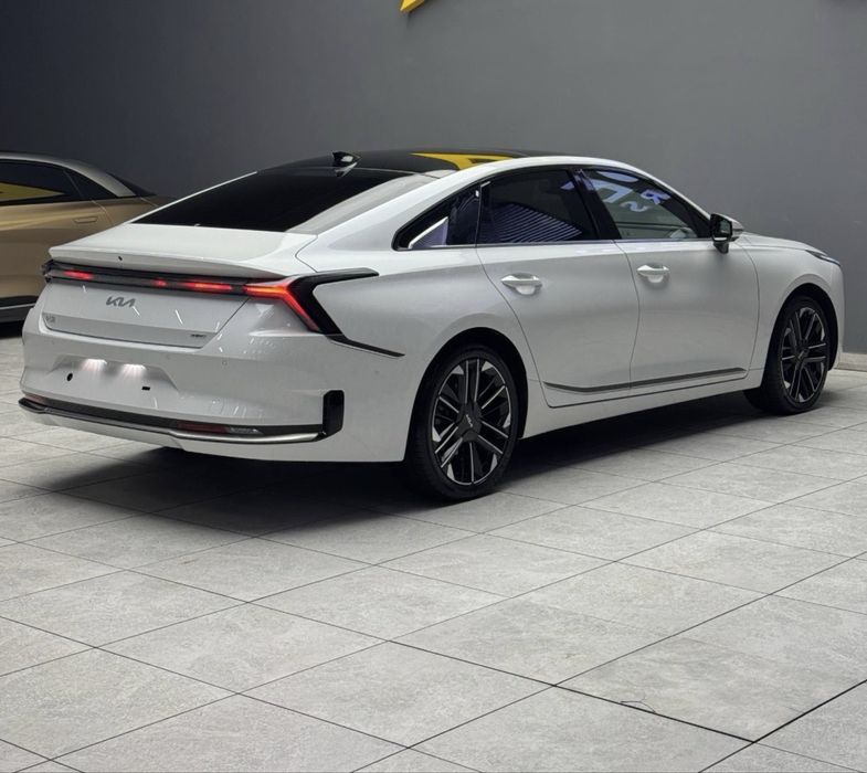 Kia K8 Hybrid 2026 Model