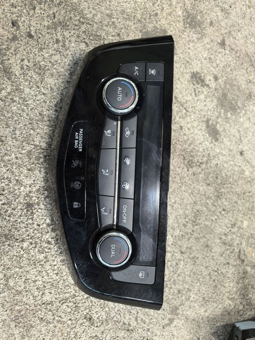 Управление за климатик за Nissan Qashqai j11