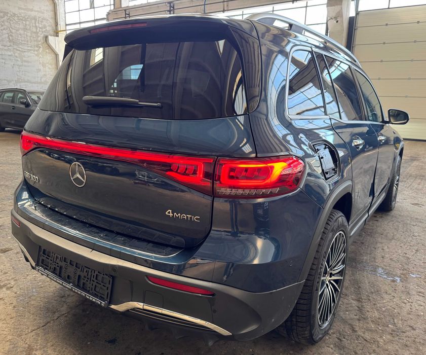 Mercedes EQB 300 4matic avariat