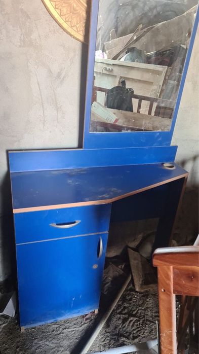 Продается оборудование для парикмахеской или салона красоты