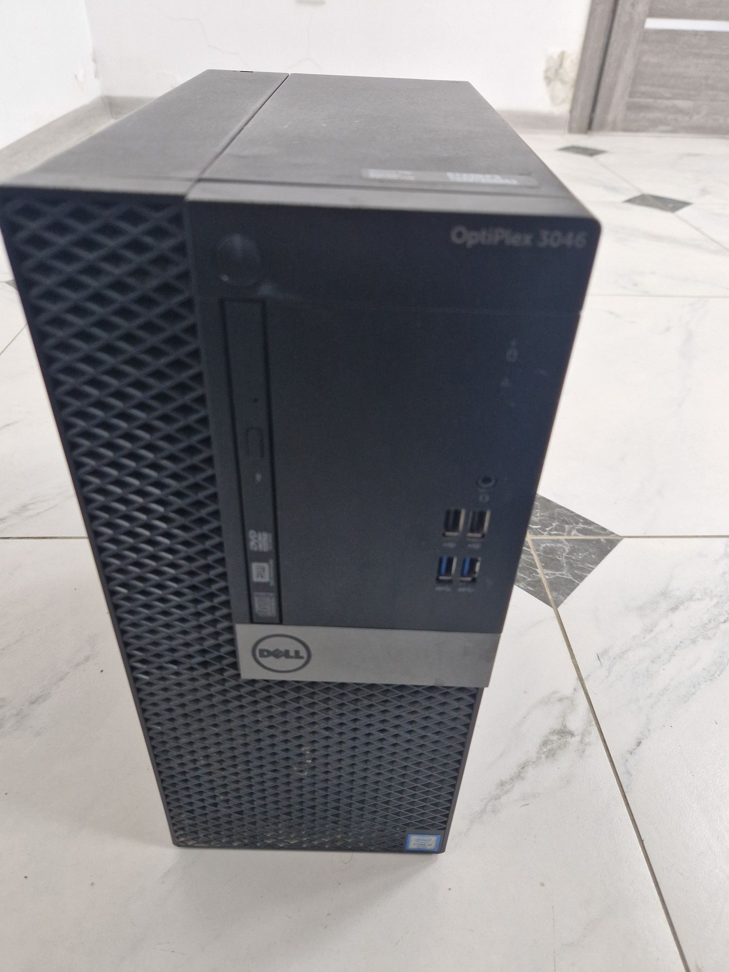 Продам системный блок Dell OptiPlex 3046