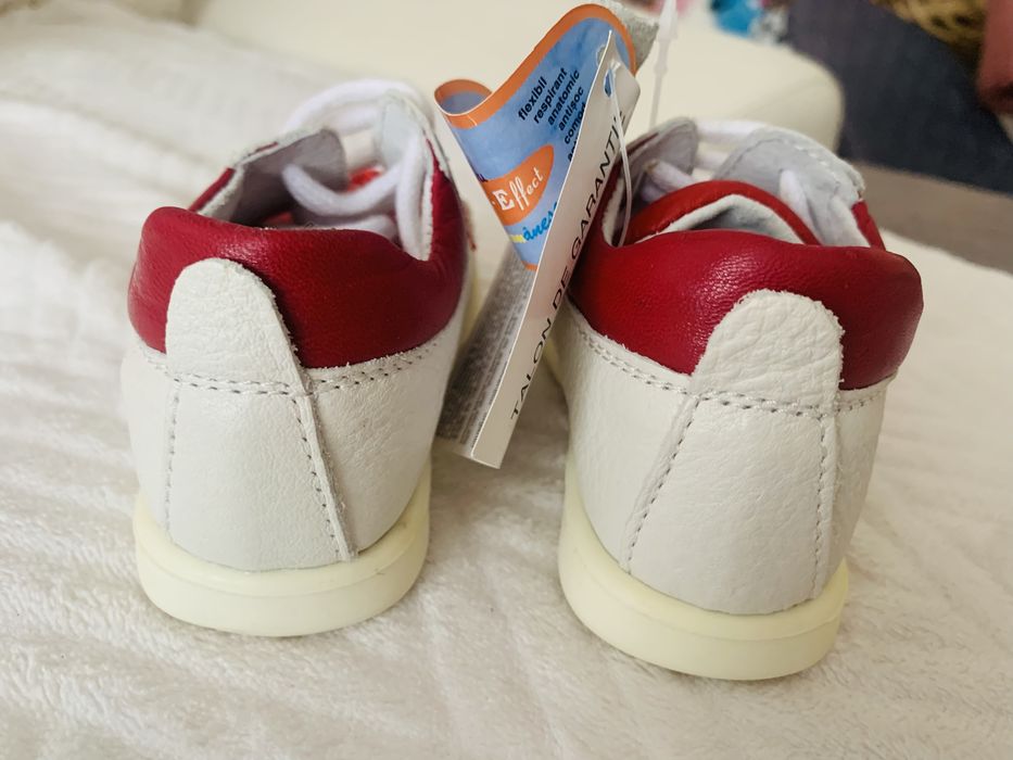 Papuci copii piele naturala Tino