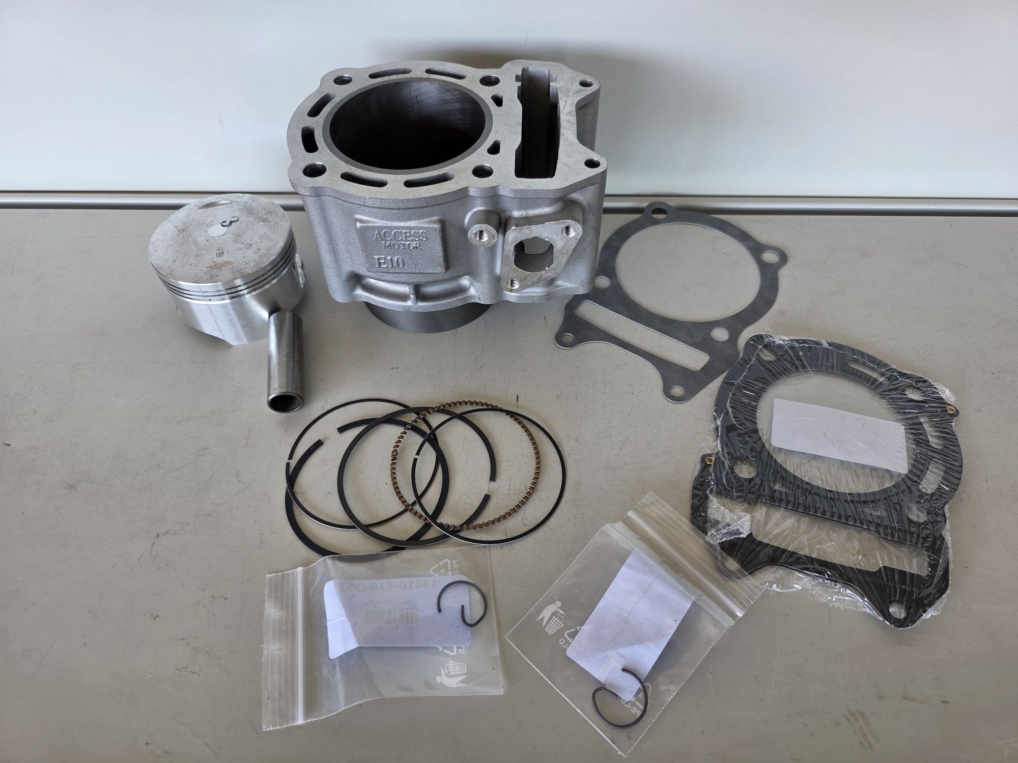 Бутало Цилиндър Гарнитури за ACCESS TRITON Tomahawk 250