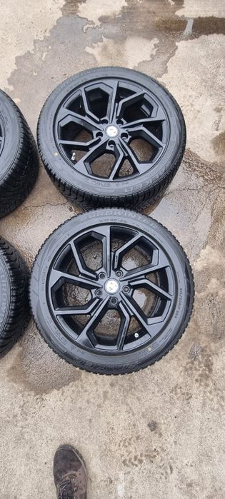 Jante MG ZS R17,5×112+Anvelope Iarna