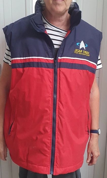 жилет утеплённый