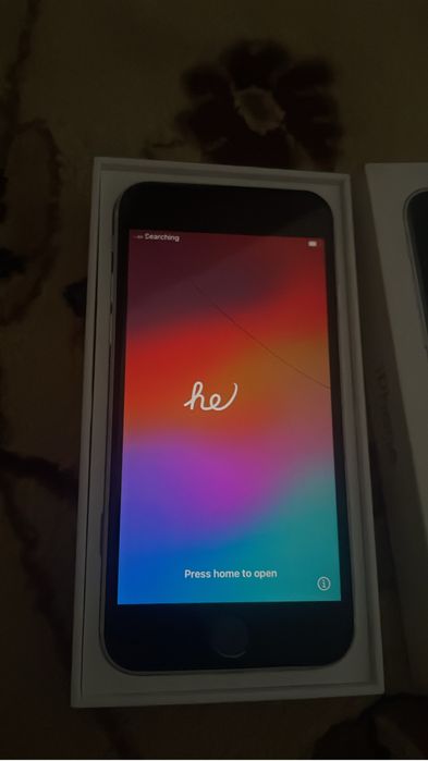 iphone SE 2020 сатлады