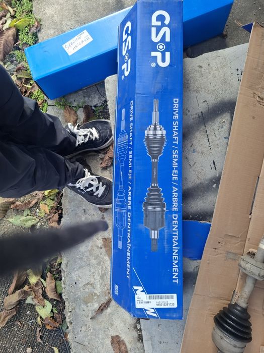 Vand planetare stanga dreapta dacia Logan an 2021 motor 1.2 benzina