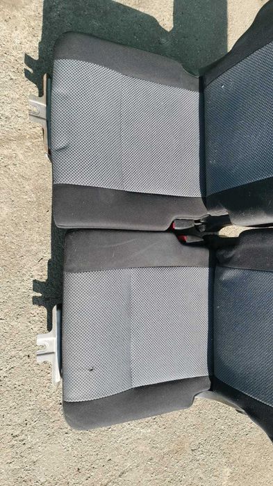 Scaune bancheta spate suzuki grand vitara două uși