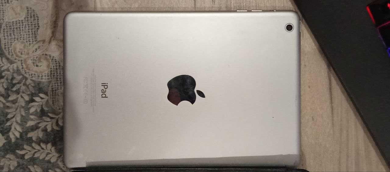 Ipad mini 2018 icloudga tushgan chexoli bilan.