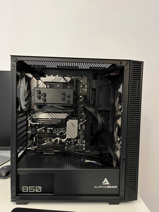 Sistem PC i5-13500, 16GB RAM, 256 GB SSD, Sursa 850W