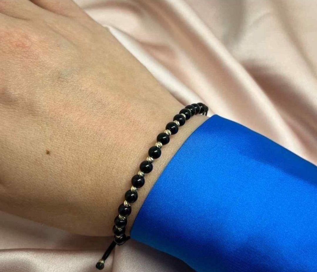 Vând Brățară Snur reglabil Negru cu Aur 14k si Piatra Onix luc