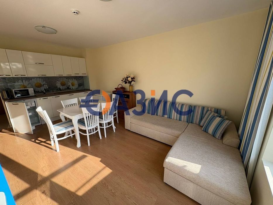 Продава се Двустаен апартамент в к.к. Слънчев бряг - 72 кв.м за 1195 €/кв.м - Снимка #9