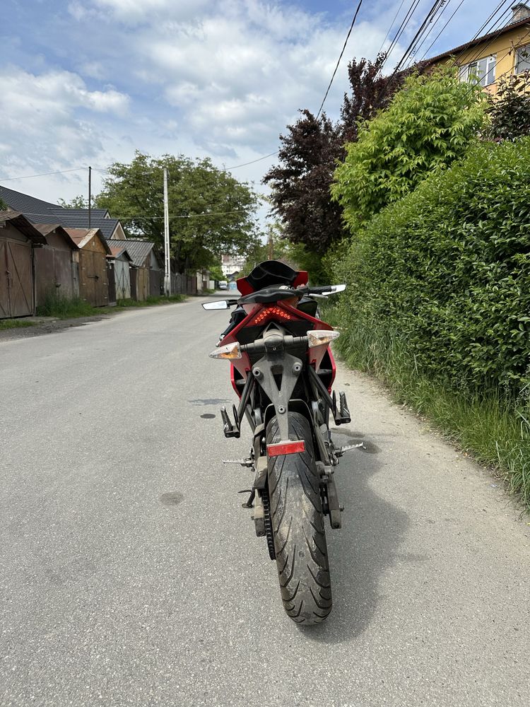 Aprilia RS4 125 (nu: yamaha, ktm, honda, kawasaki)