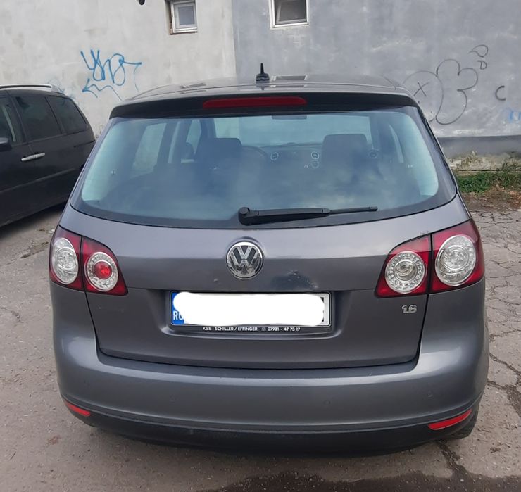 Vw Golf 5 Plus 1.6 MPI, înmatriculată, foarte buna