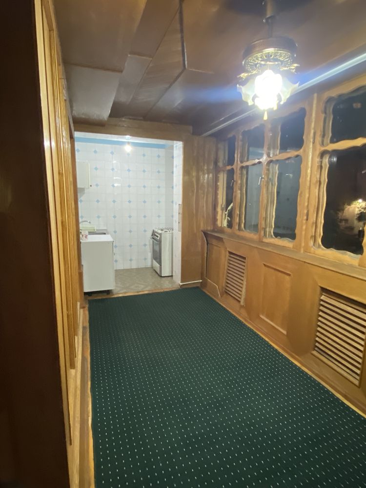 Срочно продаю квартиру на ц-14, низкая цена !