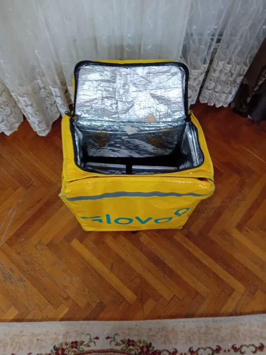 Geanta termica pentru livrări mancare