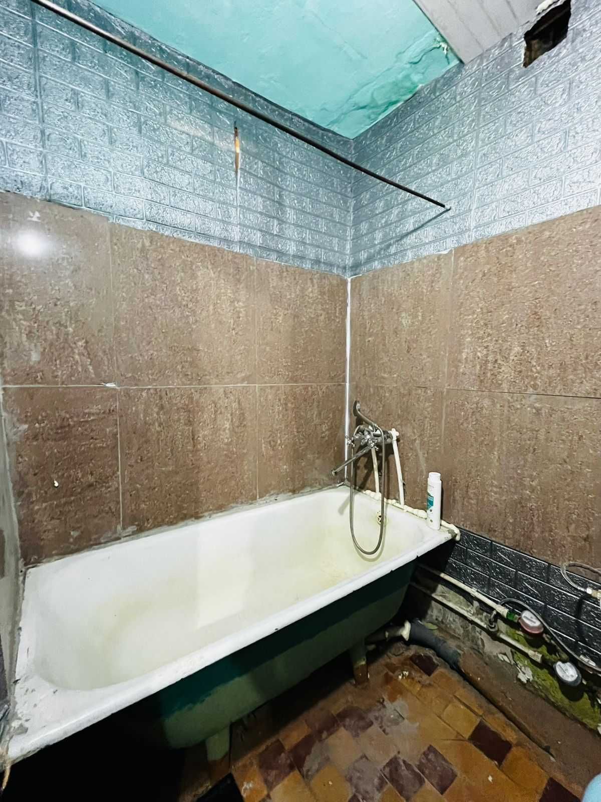 Продается 3-шка, 1эт из 3х, не угловая, удобно под коммерцию