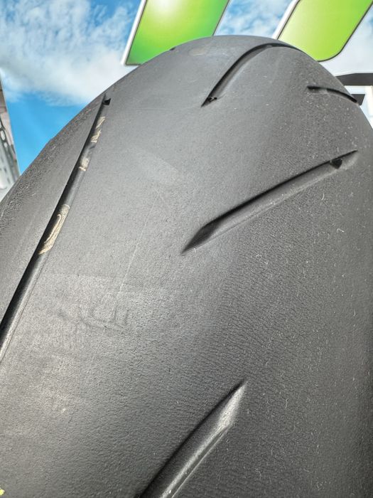 Set anvelope Moto 120 70 17 si 190 55 17 Bridgestone S21 2024 Set126