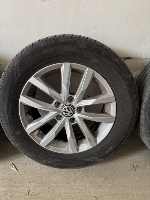 Гуми с джанти 215 60 16 Passat B8 5x112 et 41
