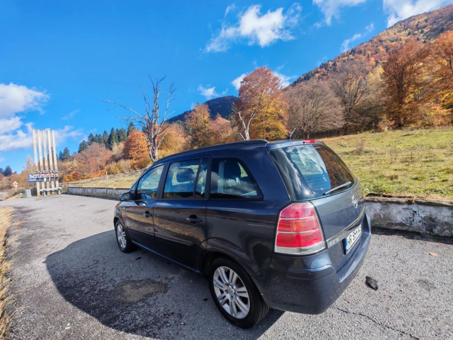 Opel Zafira B 1.8