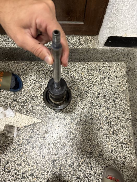 Оригинален преден амортисьор ауди Q 7 2017