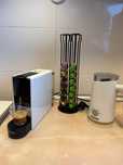 Krups Nespresso + spumant lapte + suport capsule – 500 lei