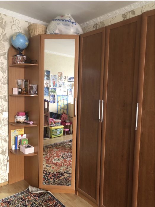 Спальний гарнитур продам
