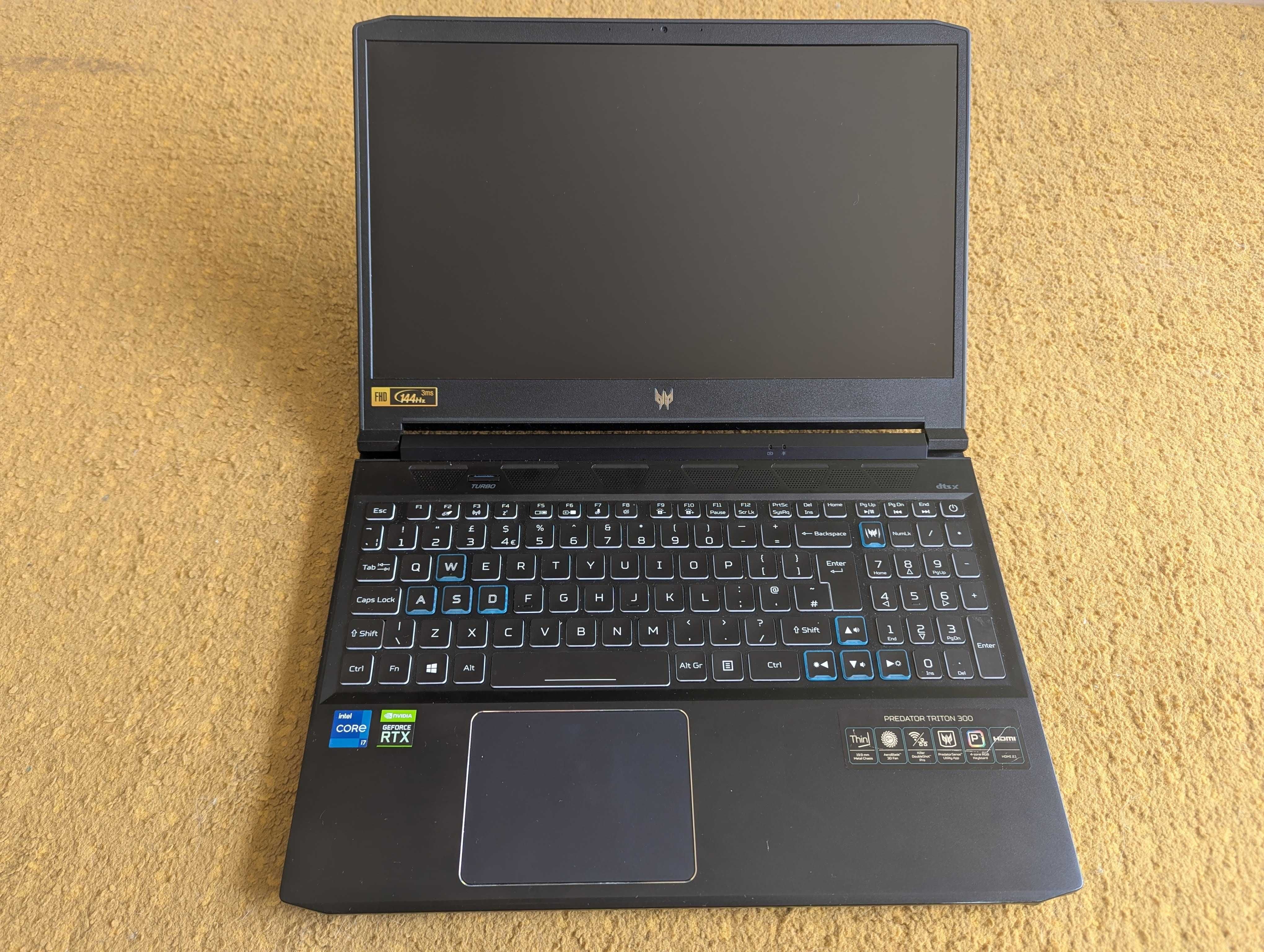 Acer Predator Triton 300 | RTX 3070 8GB (100W)| i7-11800H | 32GB | 1TB