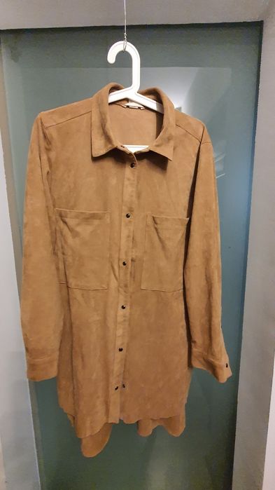 Jacheta dama H&M,bej,aproape noua
