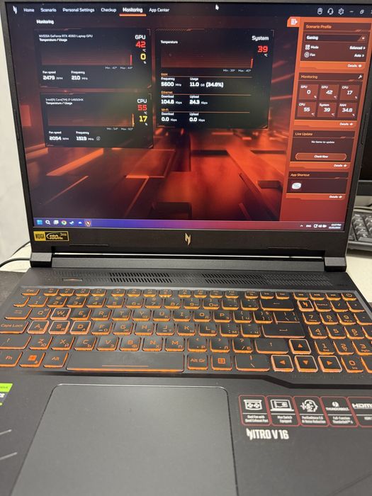 Acer Nitro V16 – i7-14650HX / RTX 4060 / 32GB RAM / 1TB SSD / 180Hz /