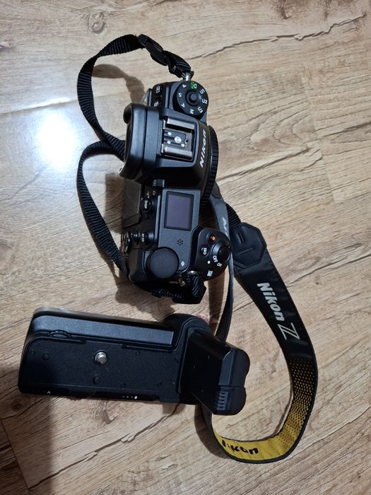 Nikon z6, grip, acumulatori