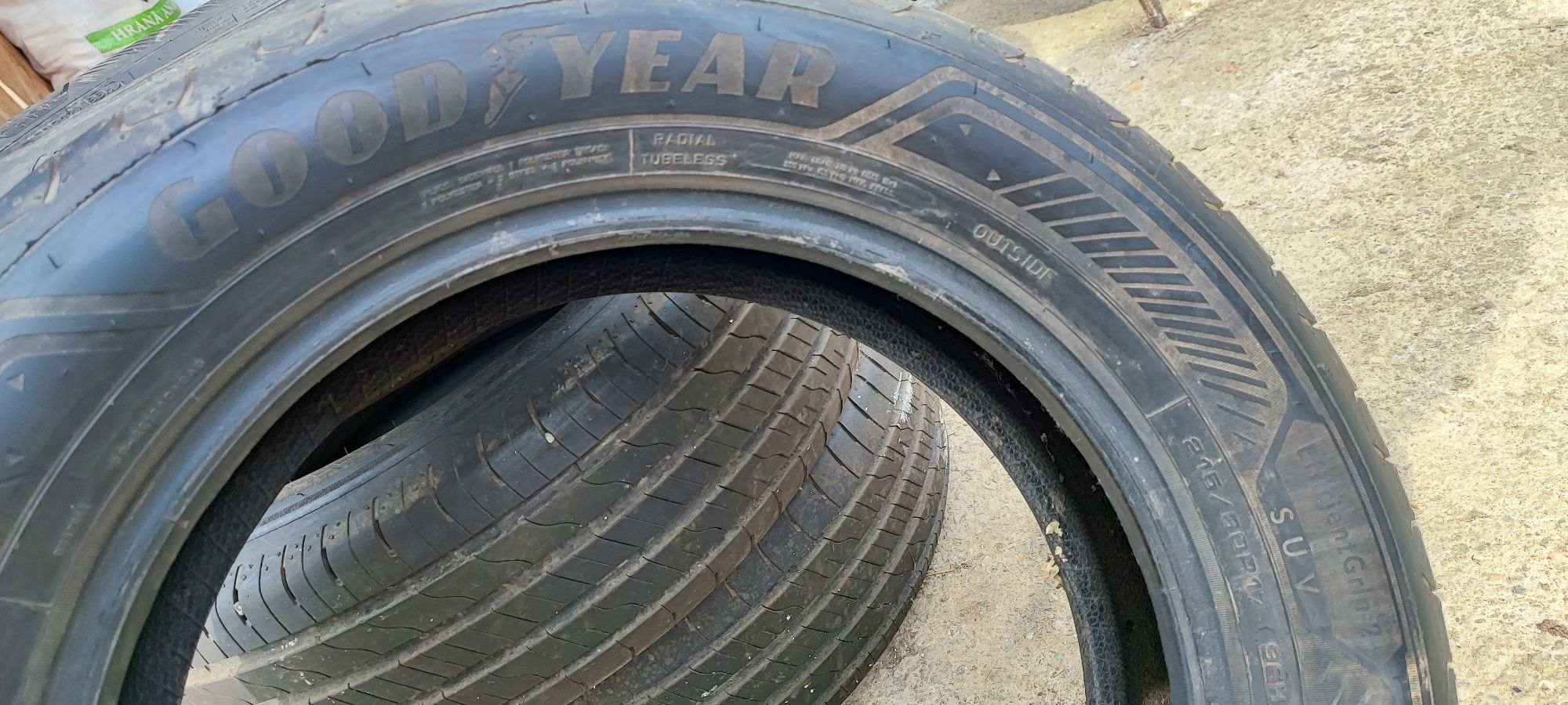 Anvelope Goodyear EfficientGrip2 215/60/R17 vara dot:0821