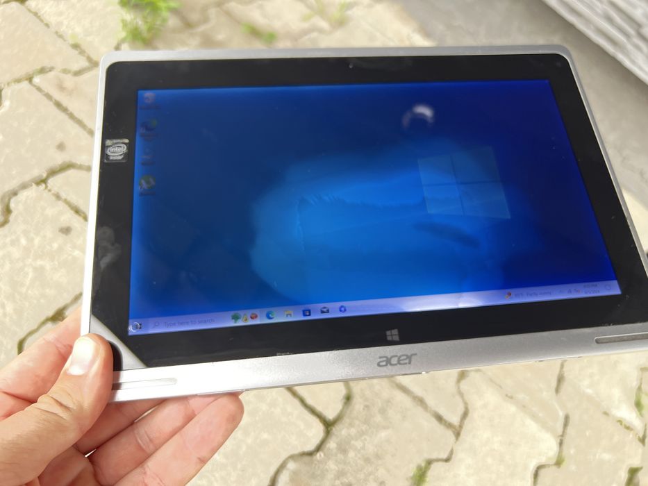 Acer aspire switch 10 inch tableta laptop