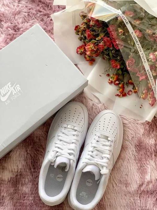 Nike Air Force 1 Low '07 Alb Mărimea 37