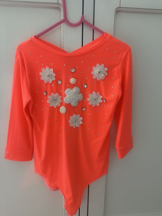 Rochie dans sportiv fete 8-9 ani