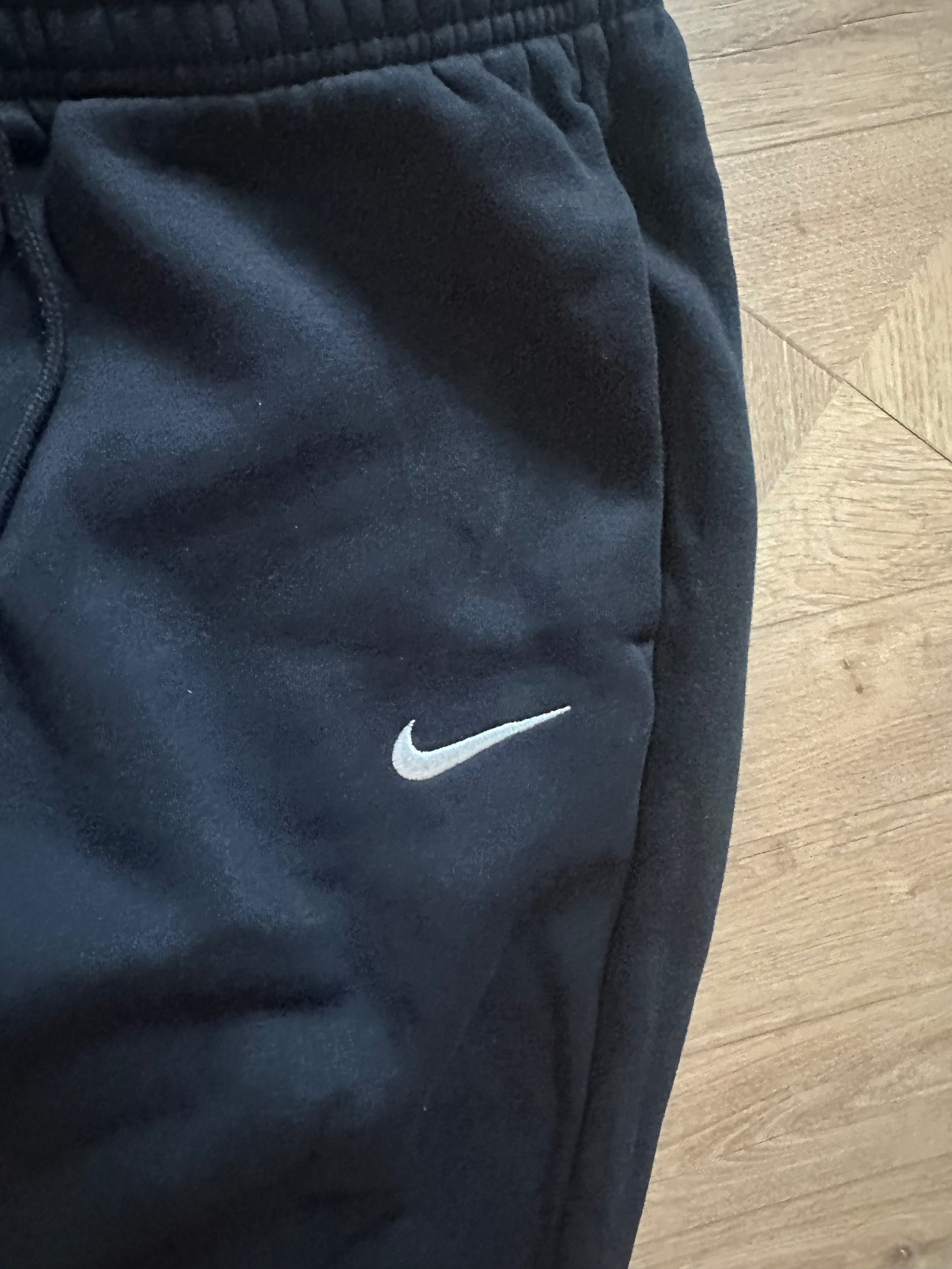 Дамско долнище на Nike
