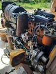 Motor tractor Fiat 211 - 215 - 250 - 300 în doi cilindrii ( pistoane)