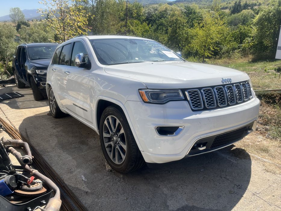 Продавам Jeep Grand Cherokee WK2 3.6 на части