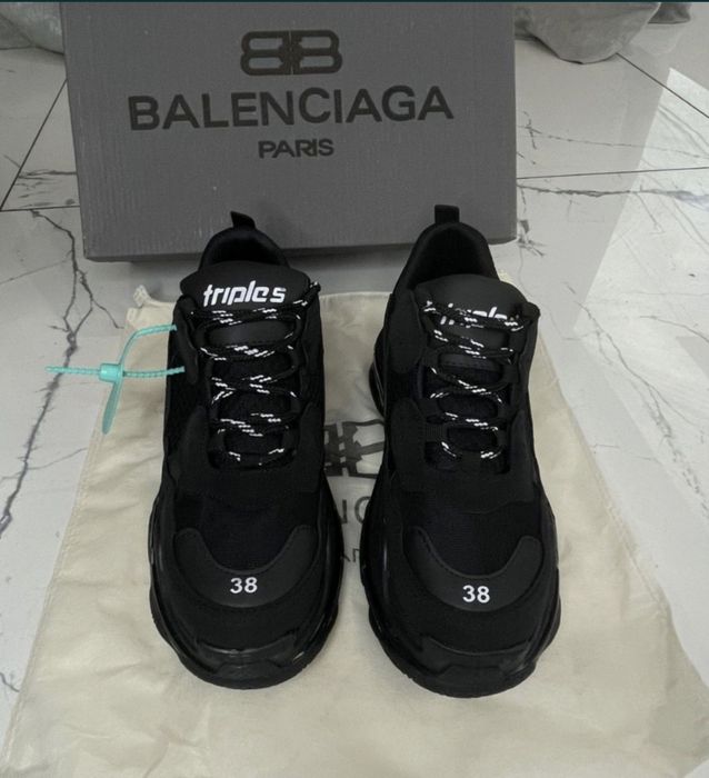 Дамски Balenciaga triple s