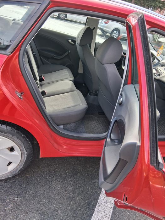 Seat Ibiza, An 2011, 1.4 Benzină