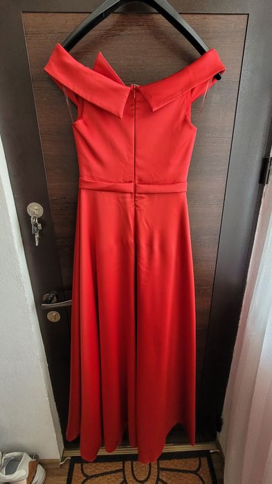 Rochie rosie nunta din tafta