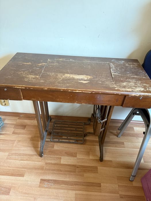 Masina de cusut Ileana