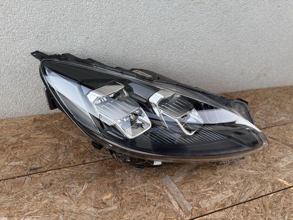 Far dreapta Ford Kuga 3 2019-2023 Full LED Original Europa