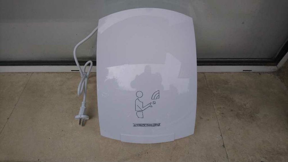 Сешоар за ръце със сензор за движение