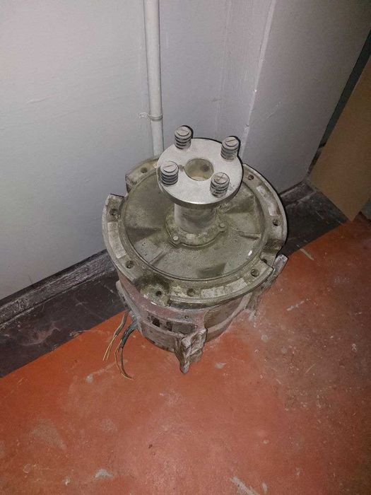 Металл, самовывоз. Черный и медь.